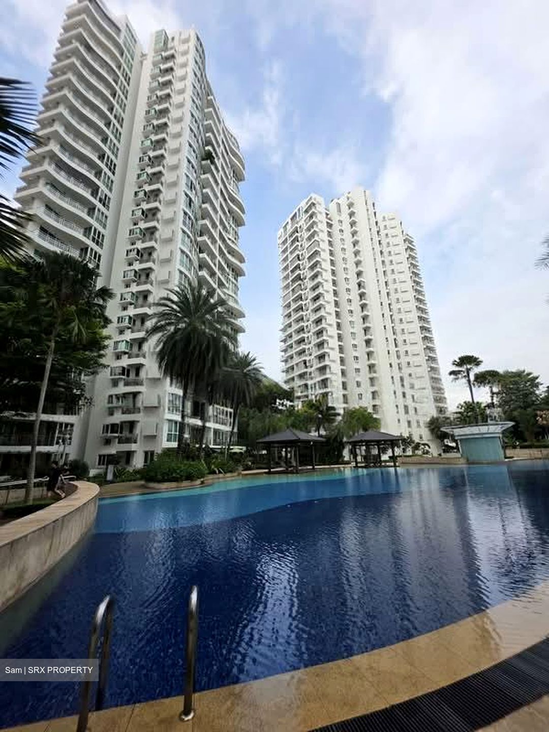 Cote D'Azur (D15), Condominium #607009341